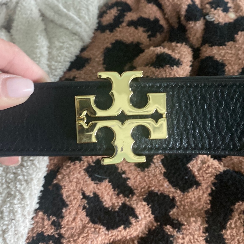 Tory Burch Black belt
